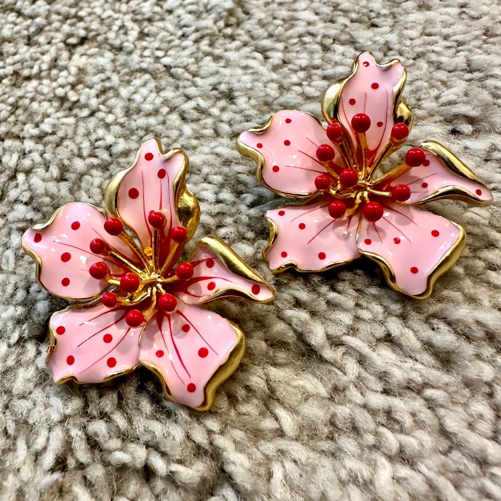 Valentine Alert ❗️French Monet Garden Vintage Style Floral Enamel Earrings